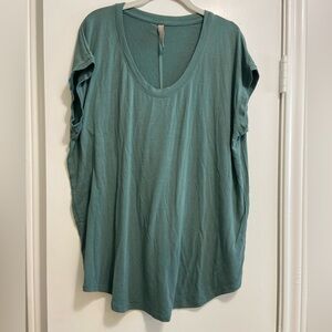Athleta Tunic Tee Sage Green Large Tall